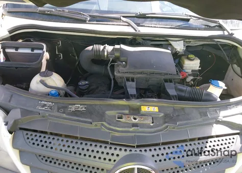 2014 Mercedes-Benz Sprinter 2500 Normal Roof из США, поврежденный, VIN WD3PE7CC0E5856367